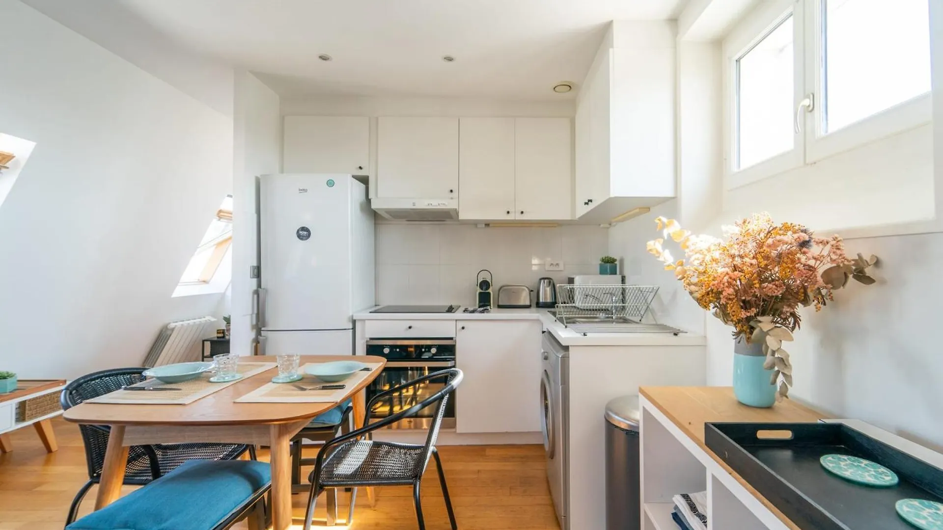 Le Celeste Wifi Sacre-coeur Apartamento *